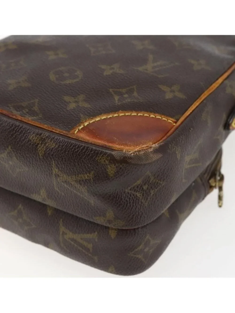 Louis Vuitton pre owned